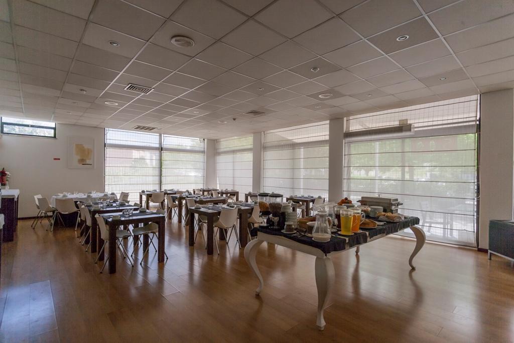 Hotel Umu Santarém Extérieur photo